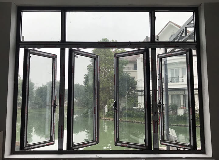 cửa nhôm kính mở quay